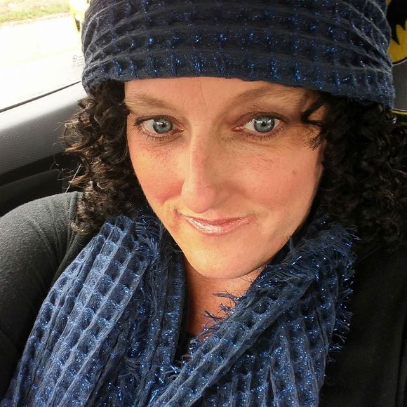 Meet your Posher, Michelle - Picture 1 of 1